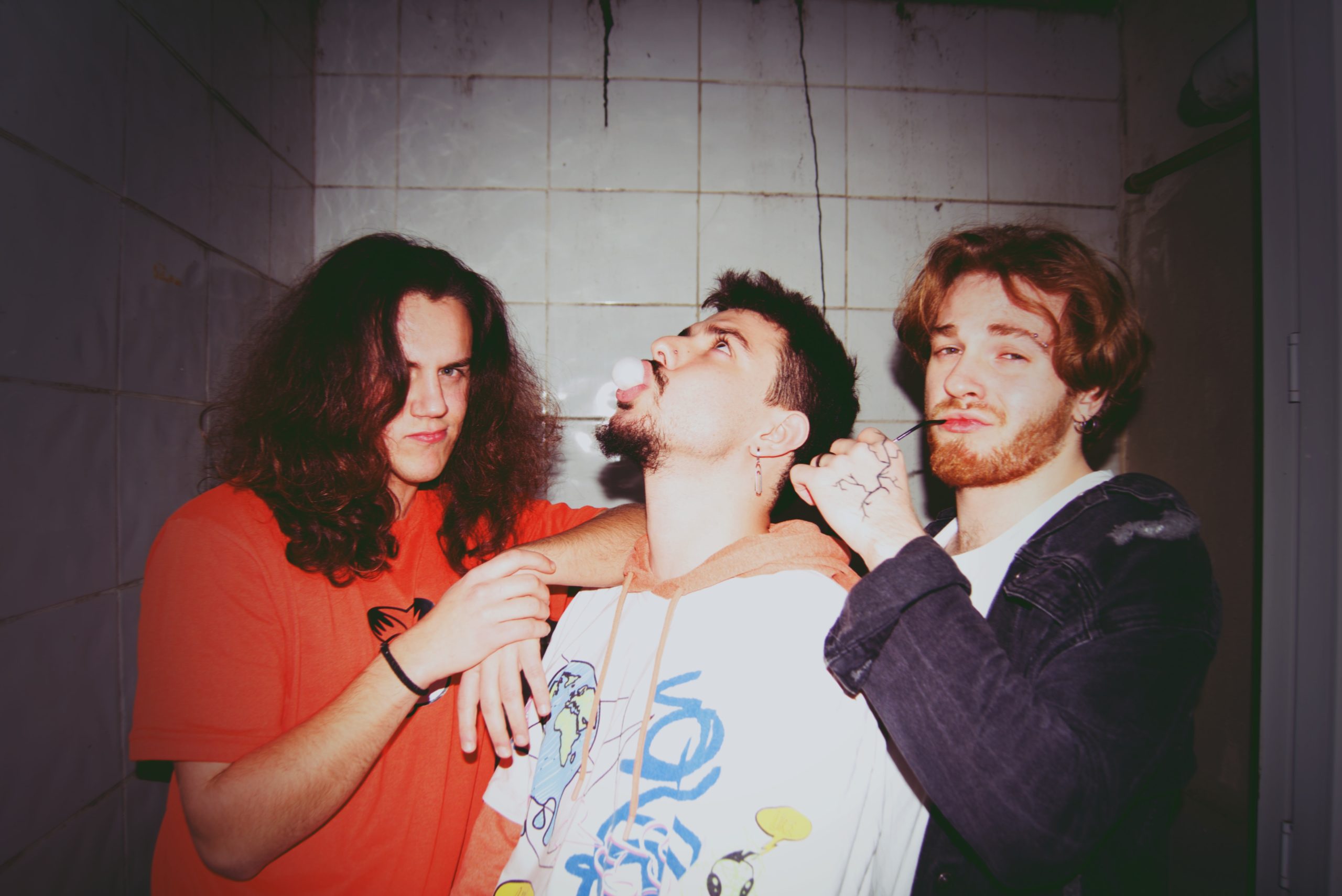 Lavta, Yeni Teklisi "Döndür Dünyayı" ile Müzikseverlerle Buluşuyor