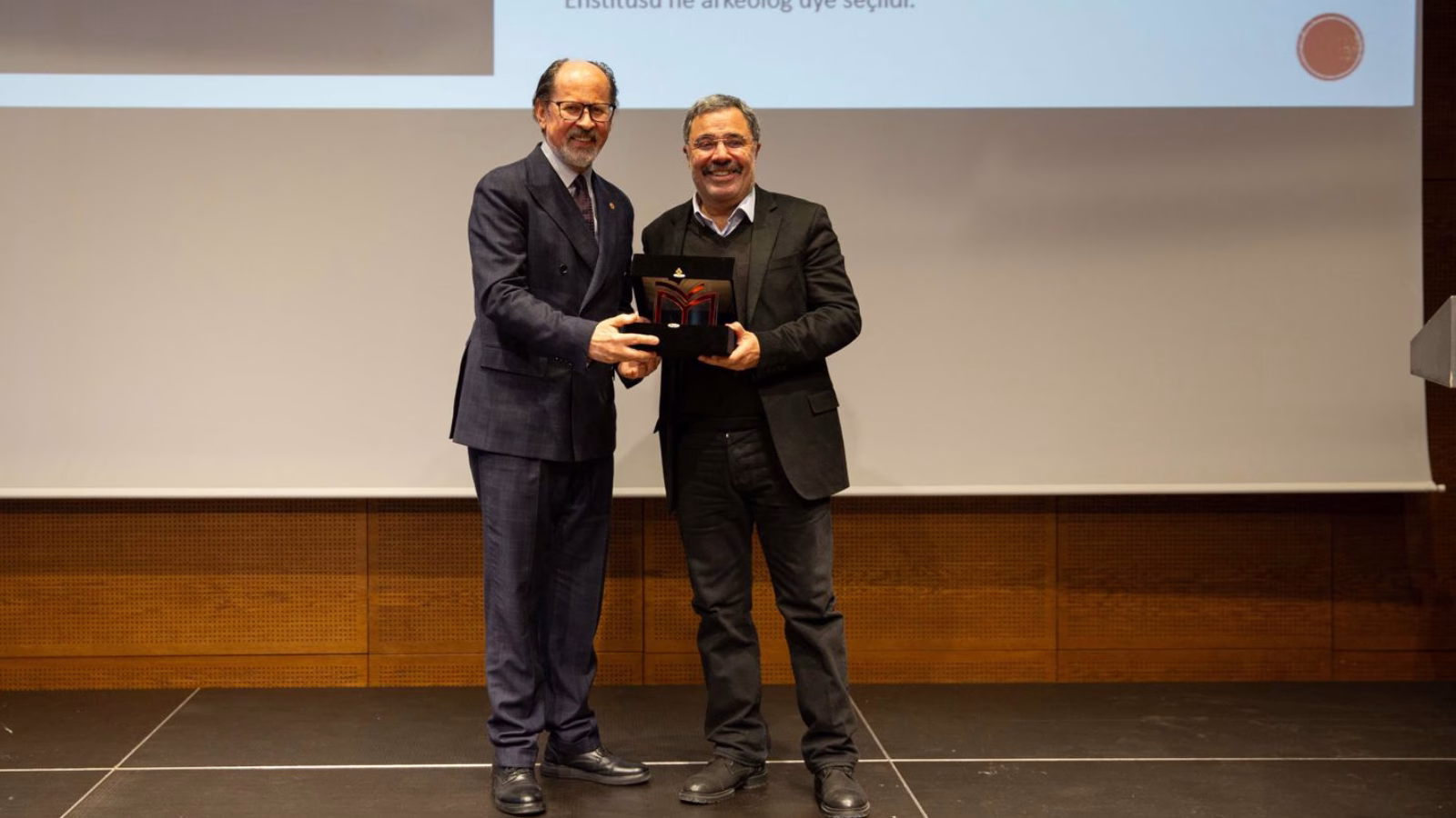 Ahmet Ümit, Düşünce ve İfade Özgürlüğü Ödülüne Layık Görüldü