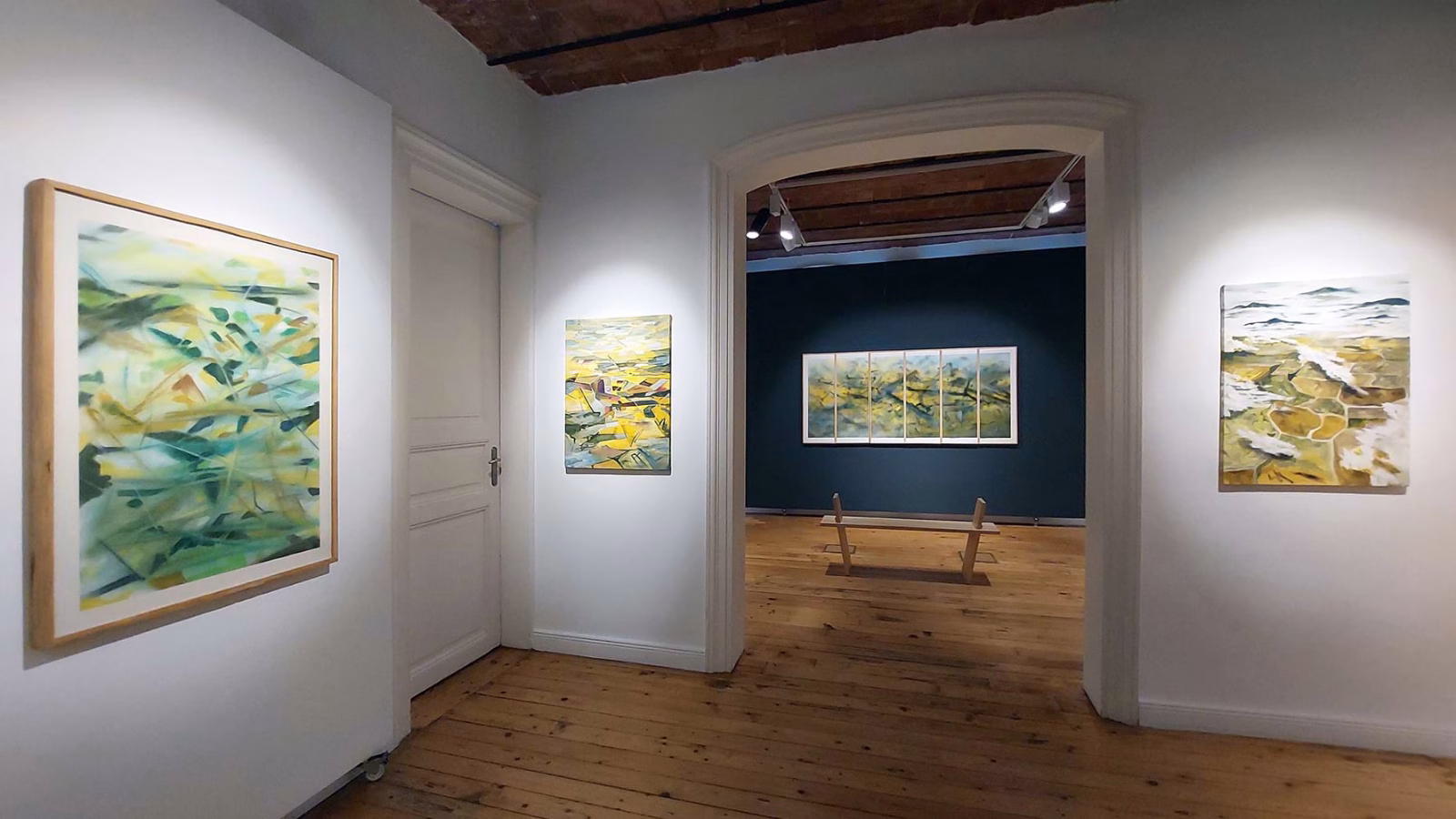 Hayal Gücü ve Mekânın Diyaloğu: Emre Celali’den “İnsanın Uyumu”