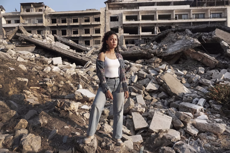 Toplumların "Kırılma Zamanı"na Bakmak: 15. Bursa FotoFest