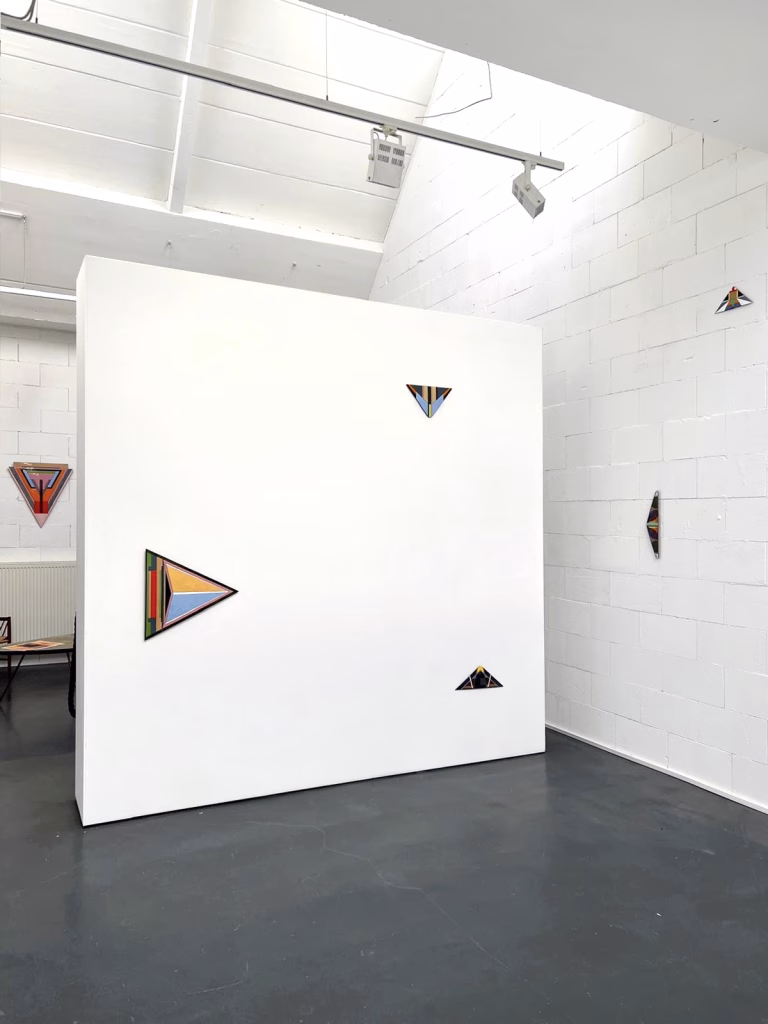 Kazmak, Aramak ve Bulamamanın Resmi- Martin Dammann – “Ein Loch graben”4