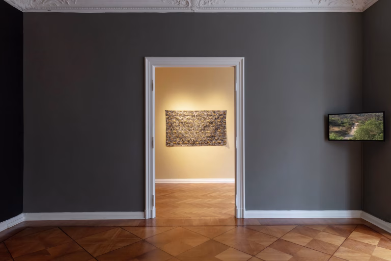 Neriman Polat “Groundless” Sergisi İle -siz:-suz Üçlemesi 4