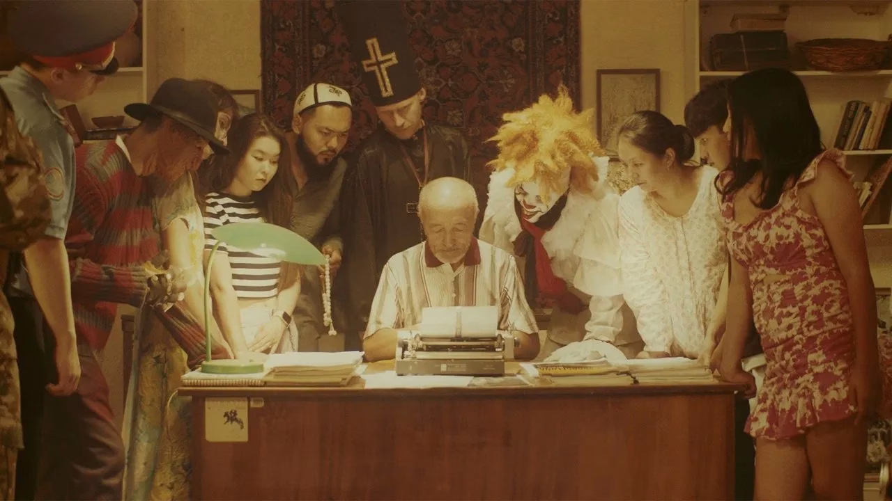 Havuzda Daktiloyla İntihar Etmek: Bir Kırgız B-Movie Fantezisi "Backstage Madness (2025)"