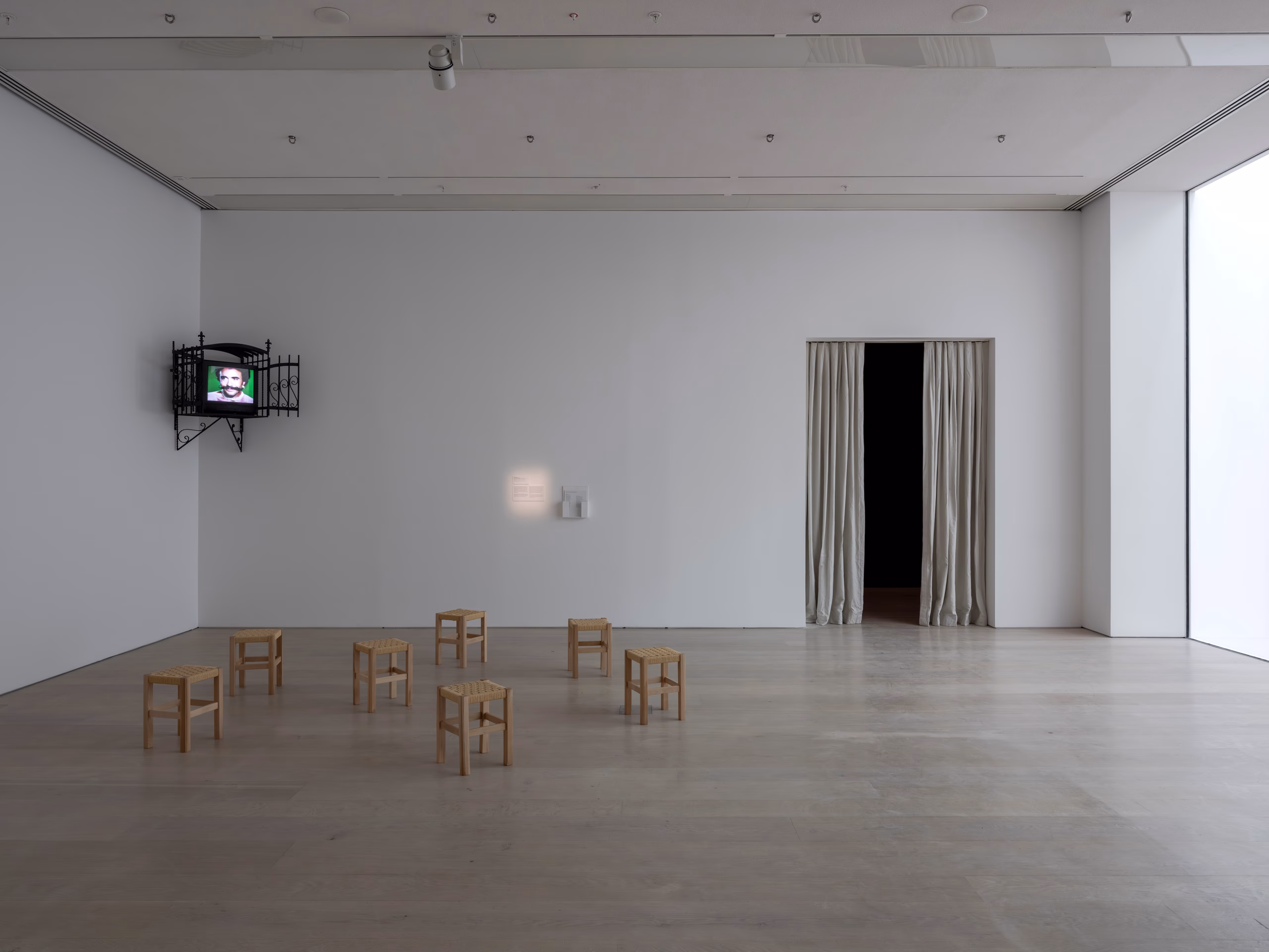 Dijital Uzamda Estetik Bir Diyalog: Arter’in 2026 İlk Çevrimiçi Rehberli Turu