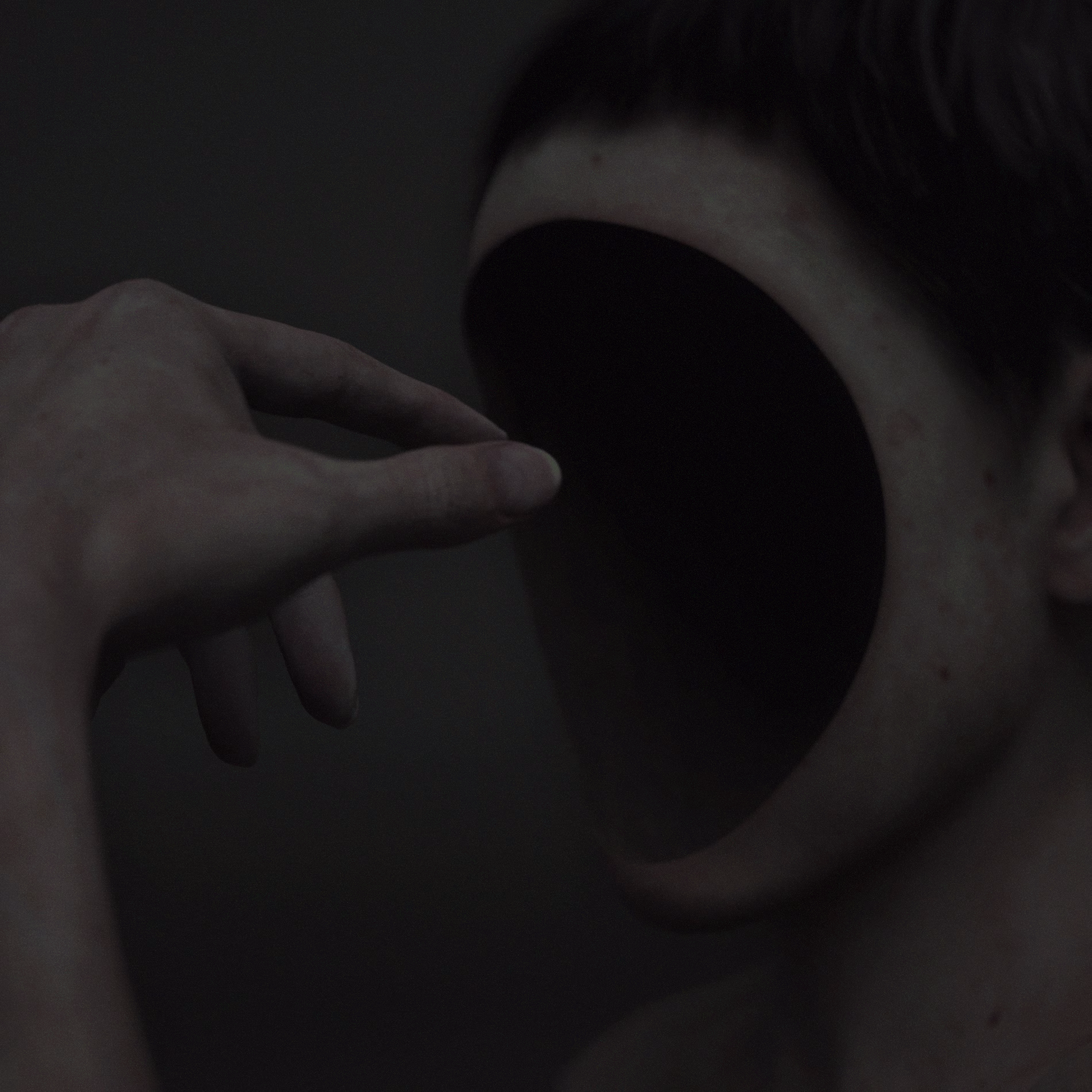 Berghain’da Sanatın Sınırları Zorlanıyor: Pierre Huyghe’den Unutulmaz Bir Deneyim