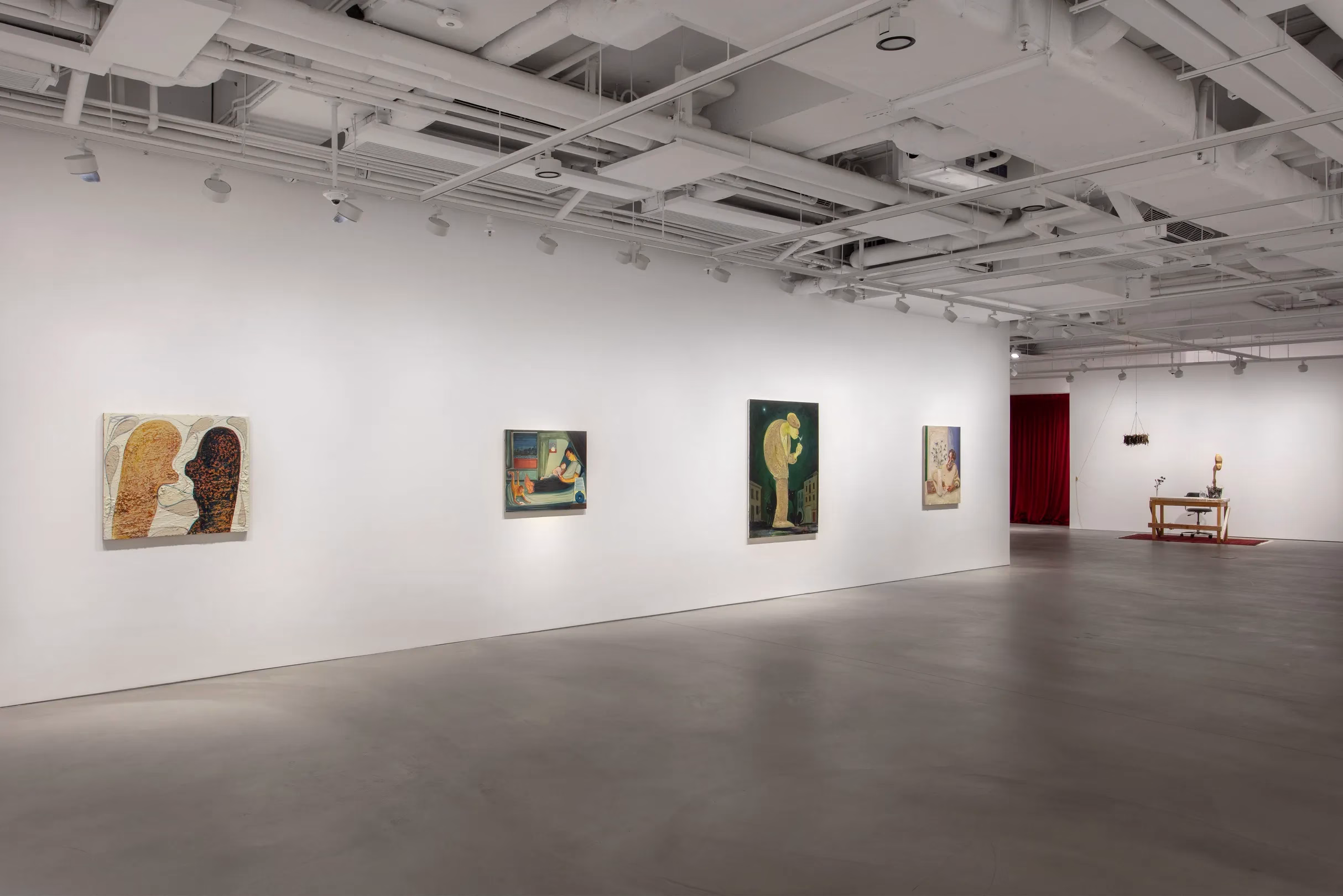 Gece Yarısı Hüznü ve Hasır Şapkalar Nicole Eisenman'dan Fallen Angels Sergisi