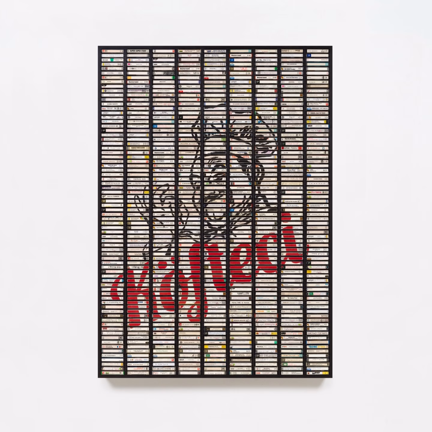 Gregor Hildebrandt ve "Duale Systeme aus der Mauerstadt" Sergisi