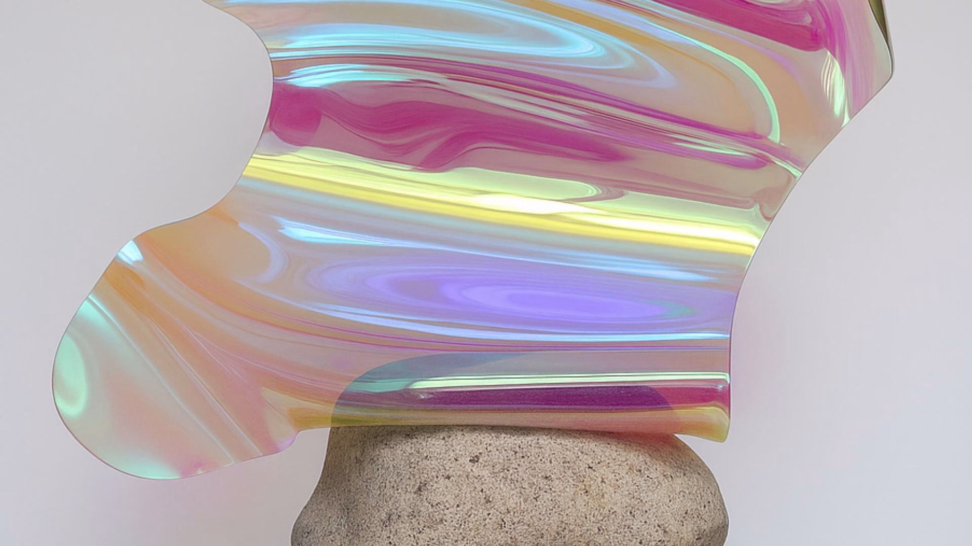 Berlin’de Pembe Bir Direniş: "La Vie En Rose"