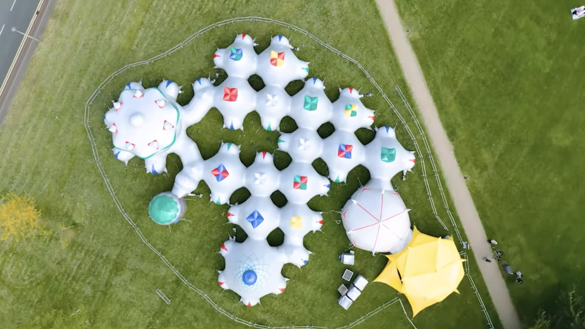 Woolwich Works'te Luminarium: Myriad